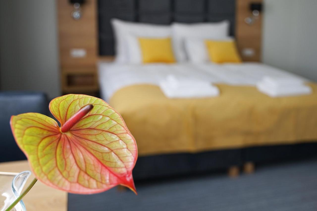 Factory Resort Wellness & Spa コウォブジェク エクステリア 写真