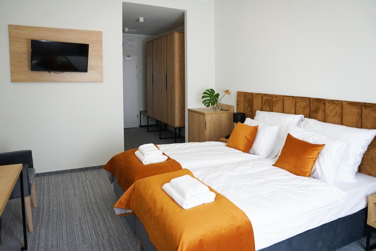 Factory Resort Wellness & Spa コウォブジェク エクステリア 写真